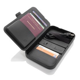 Estuche viaje Swiss Peak cargador 3 en 1